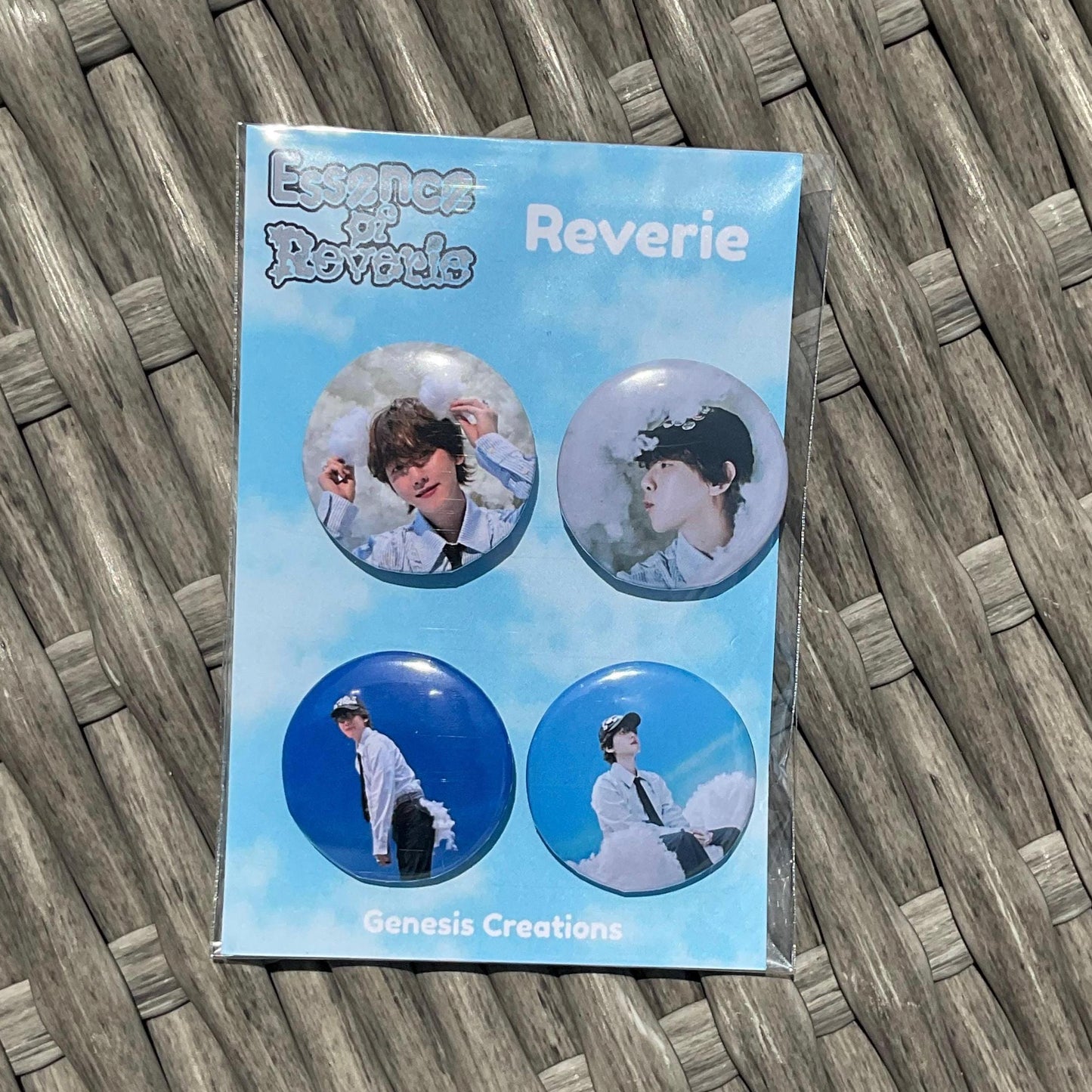 Baekhyun Essence of Reverie mini button sets