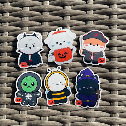 Monmungchi X Spooky Friends stickers and sticker sheet